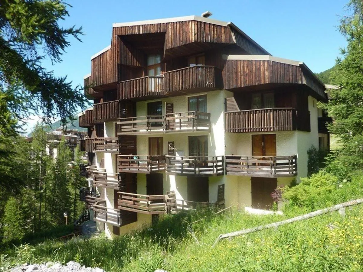 Studio Confortable Pour 4 Pers, Proche Telesiege Et Commerces, Balcon, Calme, Parking Payant - Fr-1-322-246 Les Orres Francia